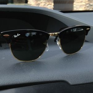 Authentic Ray-ban clubmasters❗Hold for @sydneyswi❗