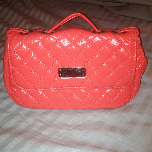 Handbag - Picture 1 of 1