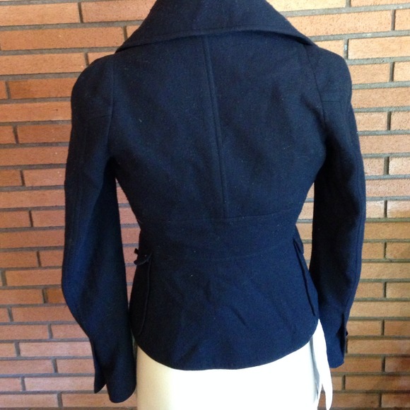 SOLD 👑💯Givenchy wool blazer navy gold hardware - Picture 3 of 4