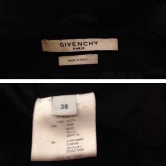 SOLD 👑💯Givenchy wool blazer navy gold hardware - Picture 4 of 4