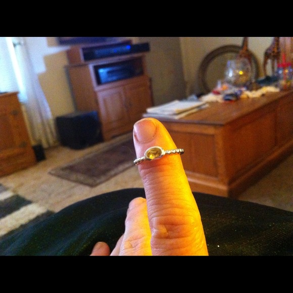 Ring - Picture 1 of 4