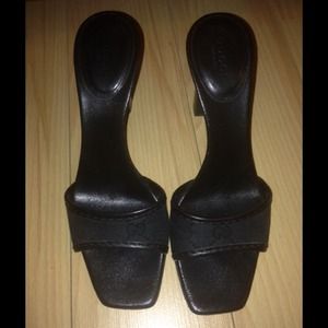 Gucci heels