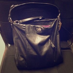 Authentic Coach Isabelle Purse