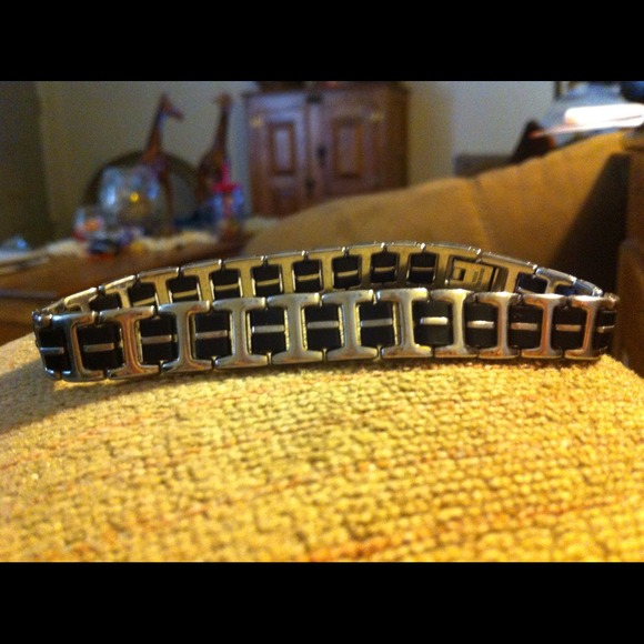 Bracelet - Picture 4 of 4