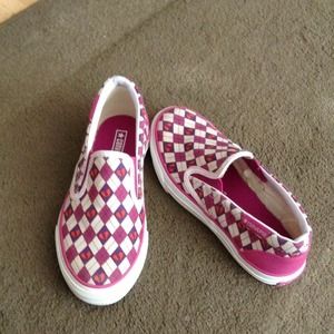 Checker Converse shoe