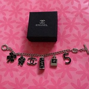Fashion bracelet