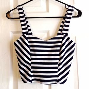 🔴SOLD🔴 Charlotte Russe crop top