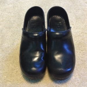 Black Danskos EU39