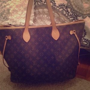 Louis Vuitton Neverfull MM