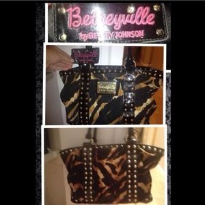 BetseyVille by Betsey Johnson purse