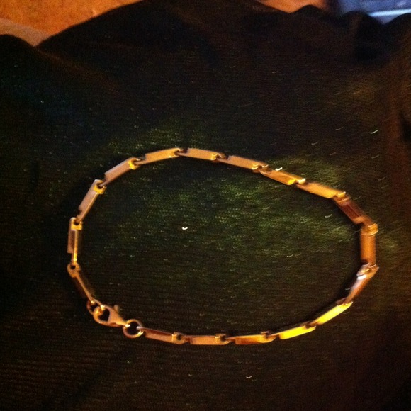 Bracelet - Picture 2 of 4