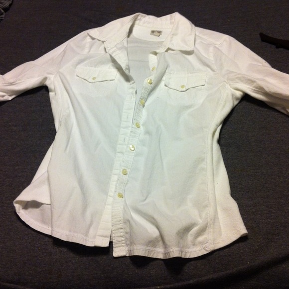 Converse One Star white dress shirt