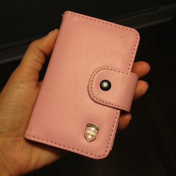iPhone 4S wallet