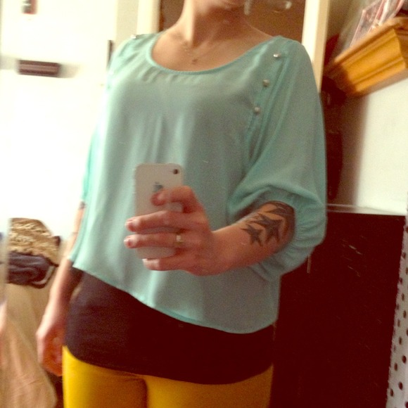 Papaya polyester baby blue top