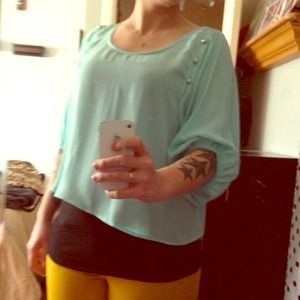 Papaya polyester baby blue top