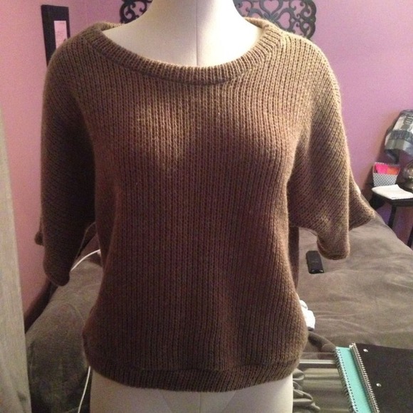 Forever 21 sweater