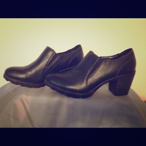 *****SOLD*****Ankle boots