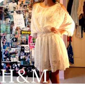 H&M dress with detachable slip! Only worn once!