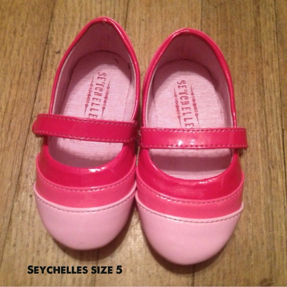 Seychelles toddler shoes nwot size 5T
