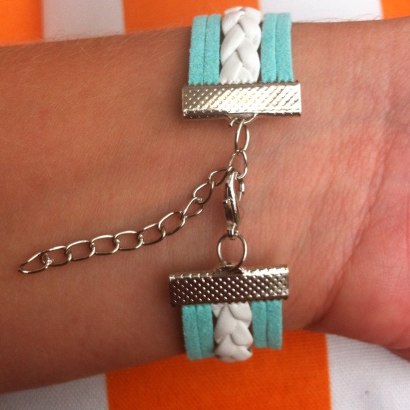 anchor infinity bracelet - Picture 2 of 2