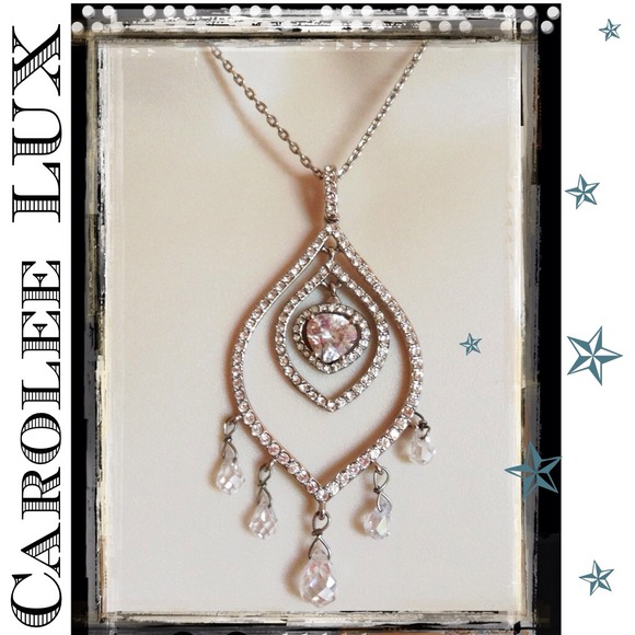 carolee LUX Jewelry - Carolee LUX crystal necklace