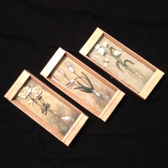 Wall plaques
