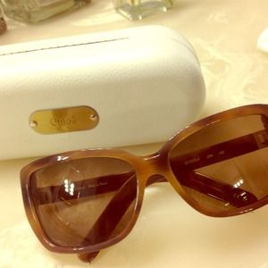 Chloe sunglasses with case CL2172 A