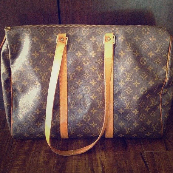 SOLD!!Authentic Louis Vuitton Monogram Flanerie 45