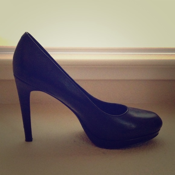 Black BCBGeneration Heels