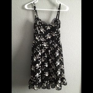 Royal Bones skull and crossbone black dress. New!