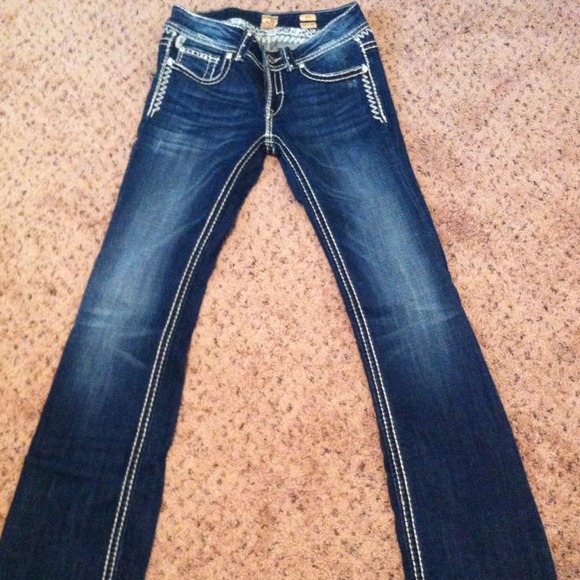 Jeans! Studio 5's