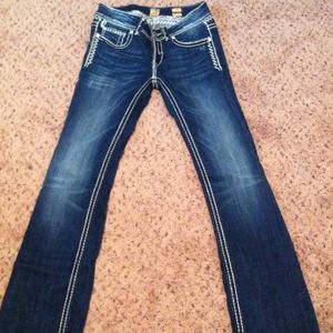 Jeans! Studio 5's