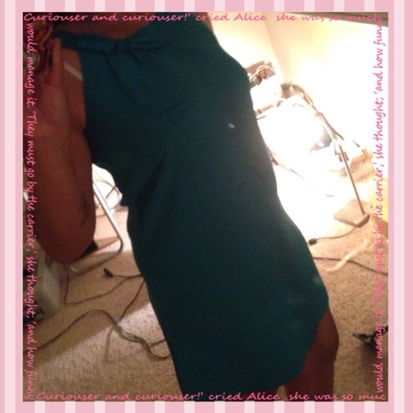 H&M green dress with bow! Cute!!!
