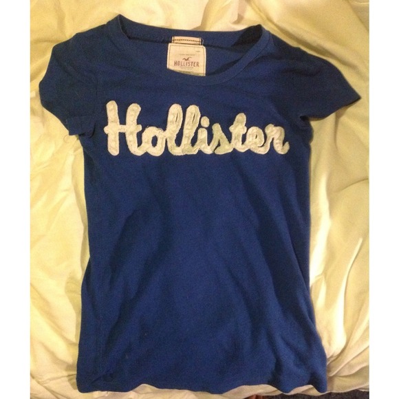 🚫SOLD🚫 Hollister top