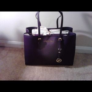 Authentic Michael Kors jet set bag ericaafullerton