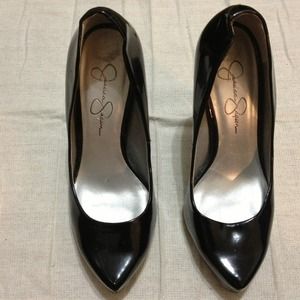 ✨✨Jessica Simpsons sexy patent black leather