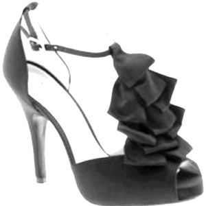 Nine West ruffled satin t-strap heel in champagne