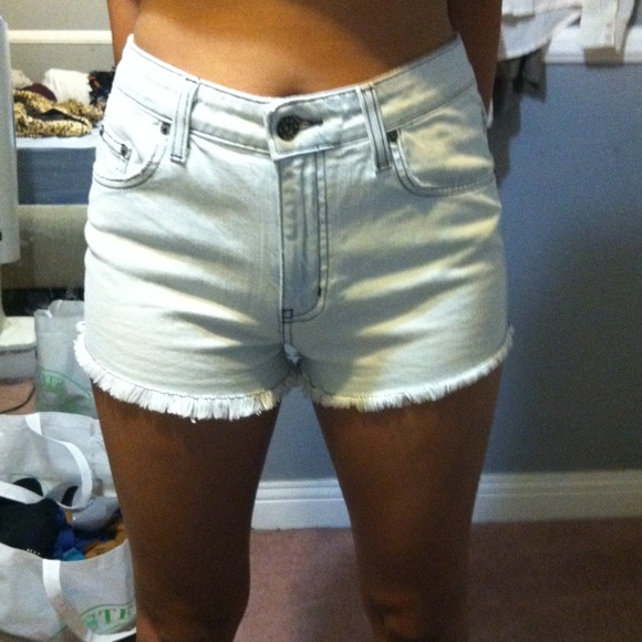 Carmar high wasted shorts