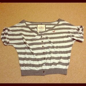 Hollister top