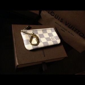 🔴SOLD💯%Authentic LV key pouch