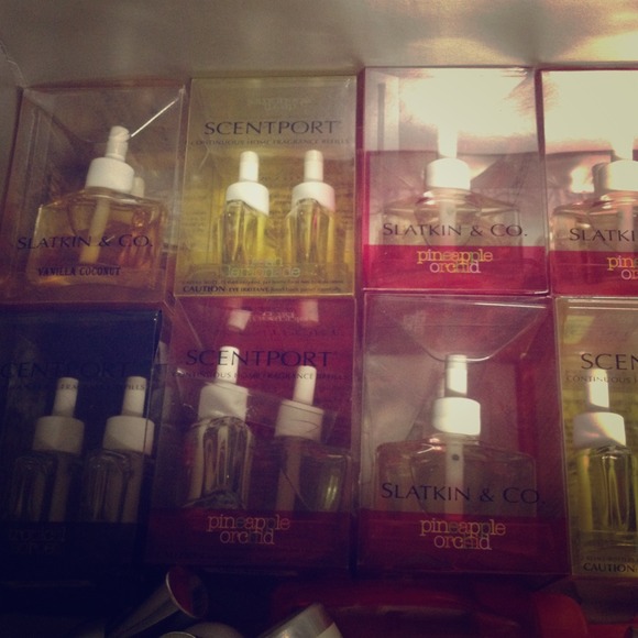 Scent port refills! 4 different scents to choose.