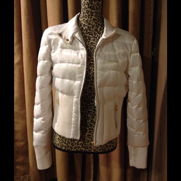 bebe Jackets & Blazers - 🎀🎀🎀Authentic BeBe Jacket🎀🎀🎀