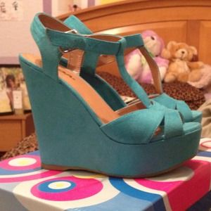 👗Teal wedges👗