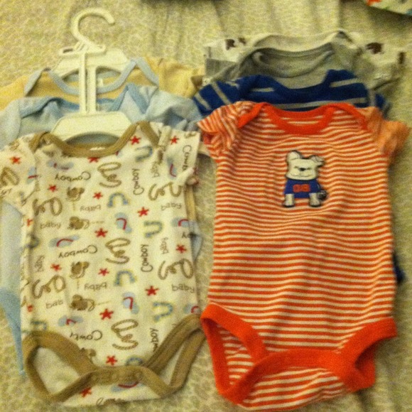 Onesies bundle 🔴SOLD🔴
