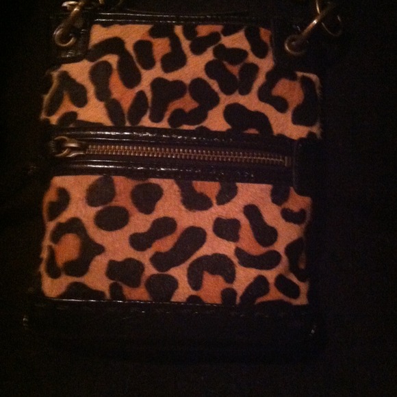 Price cut 👍Leopard print the Sak crossbody. NWOT