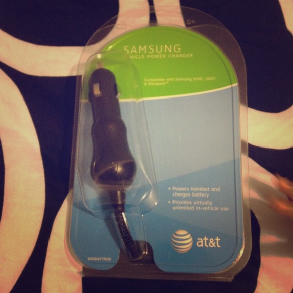 Cellphone car charger