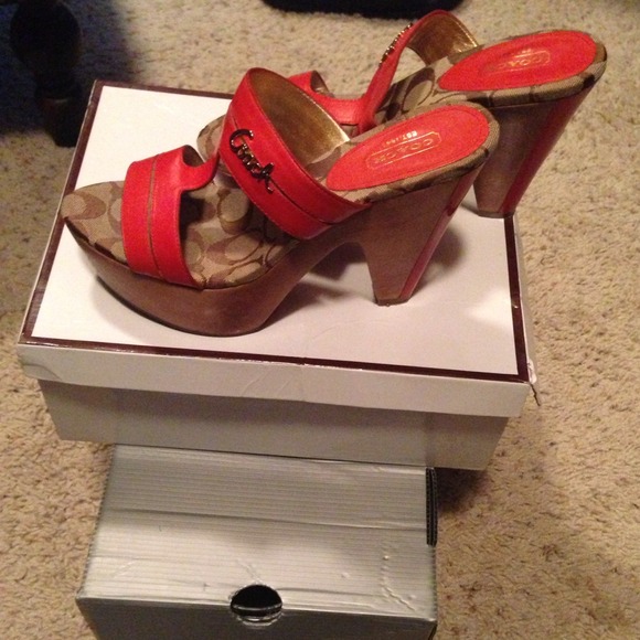 Coach wedges