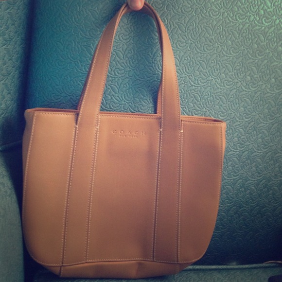 Tan Coach Bag Purse  bundle reserved for @sunny29