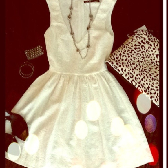 Brand New White Zara Dress