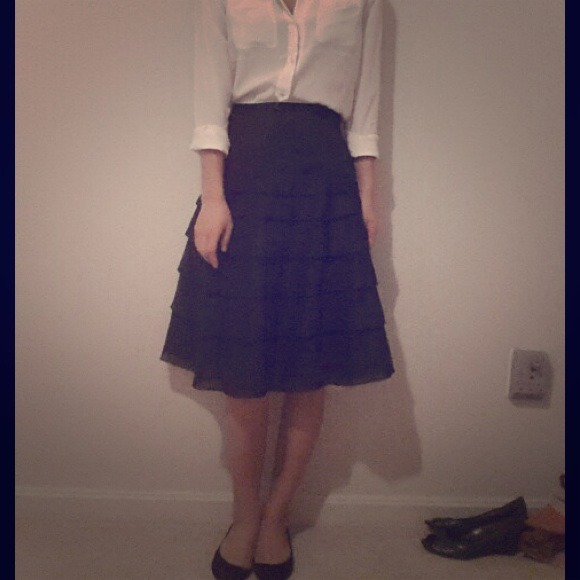 <<Brand New>>Classic A Line Chiffon Black Skirt